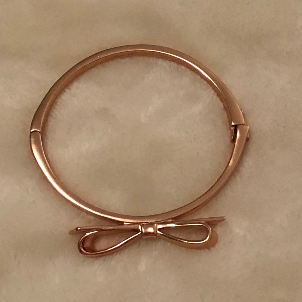 Rose Gold Bow Bracelet
